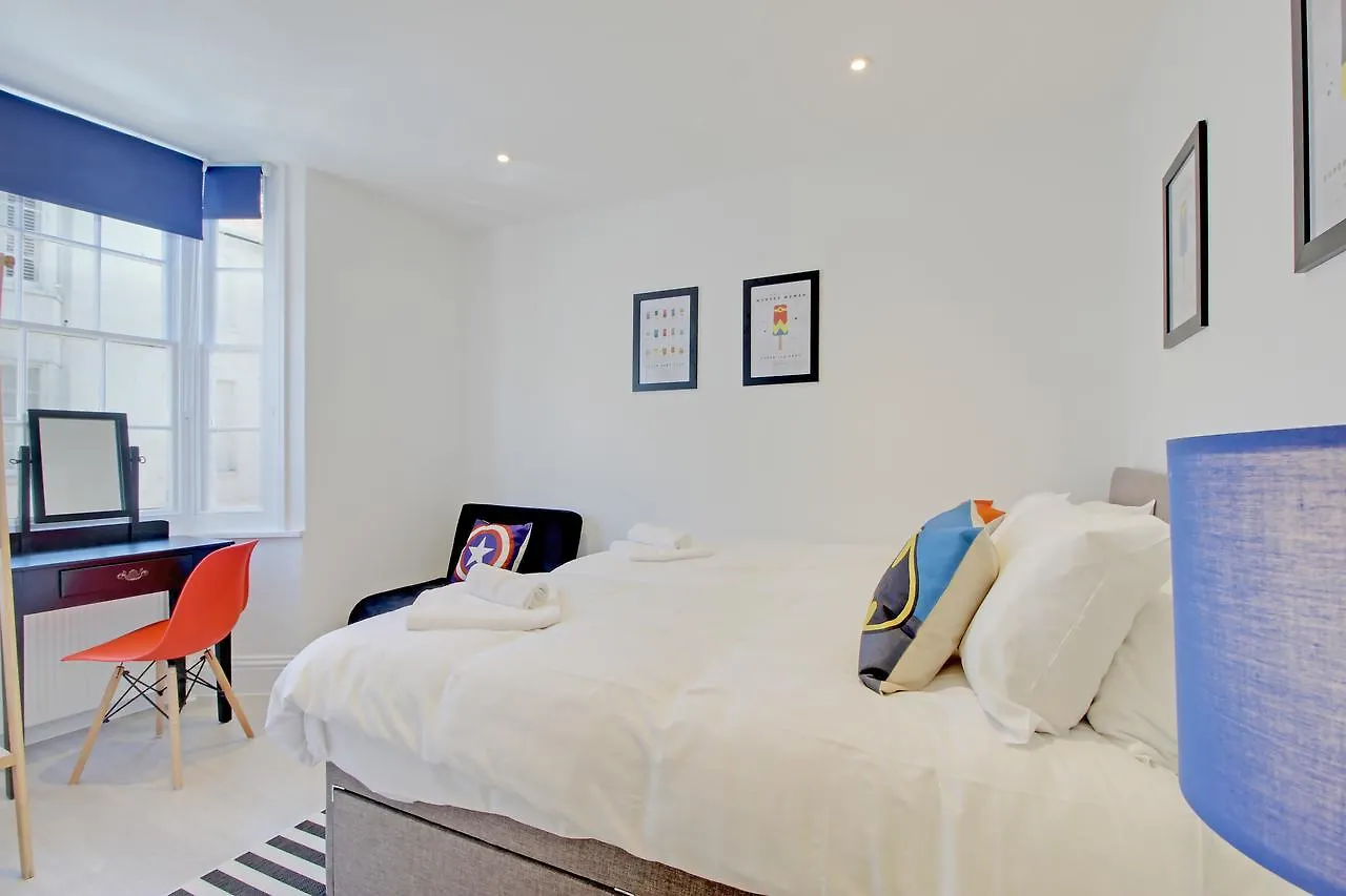 Brighton'S Best Big House - Sleeps 12 To 18 Guests - 5 Bedrooms 0*, Brighton